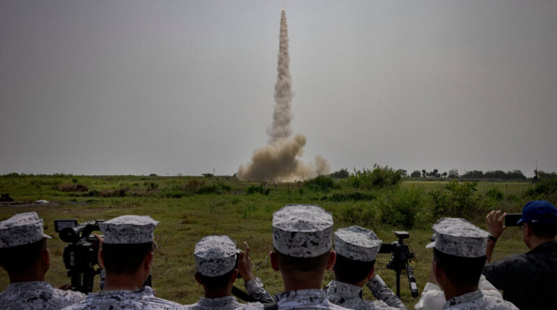 Facing China, the Philippines and U.S. Join in Biggest Military Drill Yet