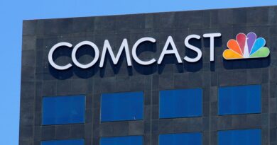 Comcast beats estimates despite slowing broadband growth, higher Peacock losses