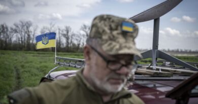 Ukraine says it controls key supply route into Bakhmut