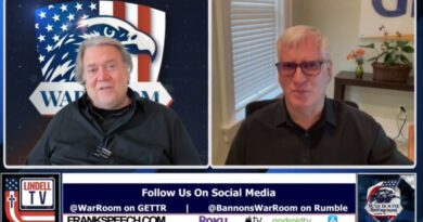 "We Call on Ray Epps to Come On Gateway Pundit or Come on the War Room and Face This Audience!" - Steve Bannon and Jim Hoft Challenge DOJ's Favorite Protest Leader to Come on and Explain New Video of His Violent Criminal Conduct on Jan. 6 (VIDEO) | The Gateway Pundit | by Jim Hoft