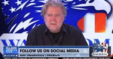 Steve Bannon: "No One Should Watch FOX. Just Take the Clicker and Cut it Off. They Hate You" (VIDEO) | The Gateway Pundit | by Jim Hoft