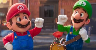 Disney CEO Bob Iger praises rival Universal's 'Super Mario Bros. Movie'