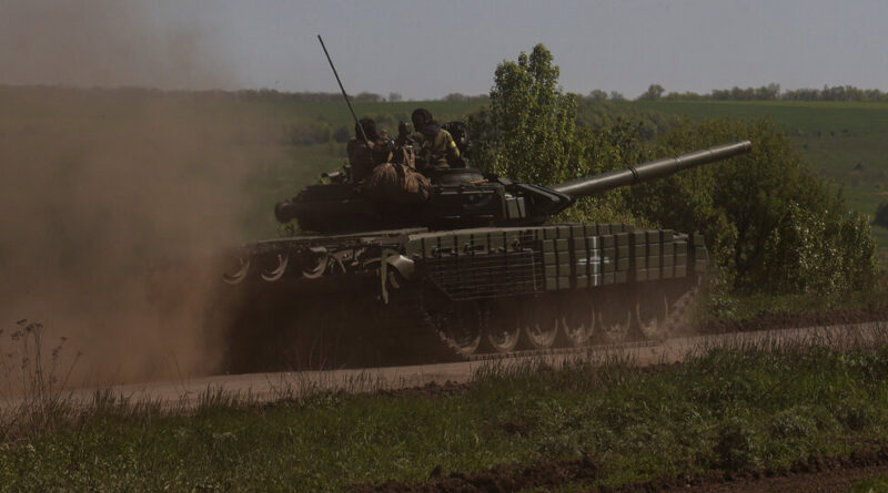 Ukraine’s Advances Near Bakhmut Expose Rifts in Russian Forces