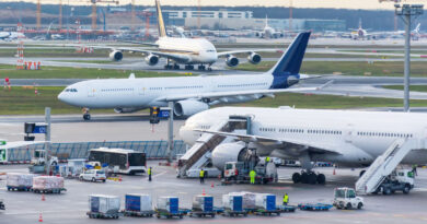 Buttigieg warns airlines that a summer mess “can't happen again”