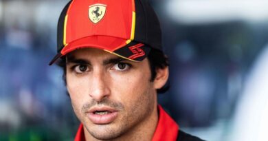 Carlos Sainz: Ferrari driver reveals main contract desire amid uncertainty over future with Italian team