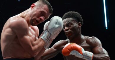 Joshua Buatsi overcomes Pawel Stepien in clear decision win as he remains poised for world title shot