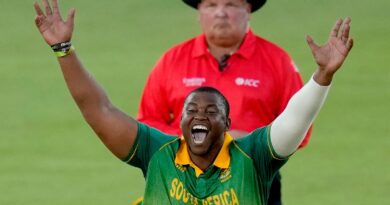 South Africa's bowler Sisanda Magala, front, successfully appeals for a wicket of England's batsman Ben Duckett during the first One-Day International cricket match between South Africa and England at Mangaung Oval in Bloemfontein, South Africa, Friday, Jan. 27, 2023. (AP Photo/Themba Hadebe)