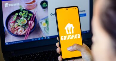 Grubhub lays off 15% of corporate workforce, or about 400 employees