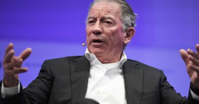 Billionaire Tom Siebel faces tumult at C3.ai as investor lawsuit, short sellers question metrics