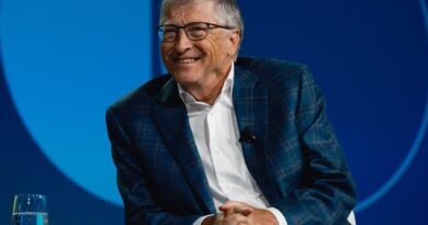 Microsoft's co-founder Bill Gates will reportedly meet China's Xi this week