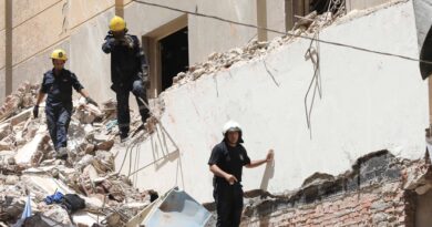 At Least Three Die in Egyptian Building Collapse