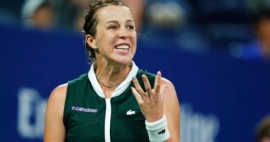 Anastasia Pavlyuchenkova reacts during a Women's Singles match at the 2021 US Open, Saturday, Sep. 4, 2021 in Flushing, NY. (Manuela Davies/USTA)