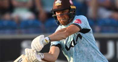 Vitality Blast: Surrey earn big T20 win over Sussex as Somerset stay top by beating Gloucestershire