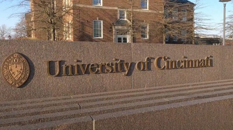 The University of Cincinnati Rescinds Reprimand for Professor Accused of Failing Student Who Used Term ‘Biological Women’ in Assignment | The Gateway Pundit | by Margaret Flavin | 168