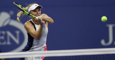 Caroline Wozniacki has stated that she's up for the challenge of returning to the top of her game