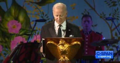 HE'S SHOT: Joe Biden Reads "Period" From His Pre-Written Script During Remarks at Lavish State Dinner For Australian Prime Minister (VIDEO) | The Gateway Pundit | by Cristina Laila