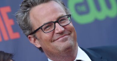 Matthew Perry, ‘Friends’ actor, dies of apparent drowning at 54