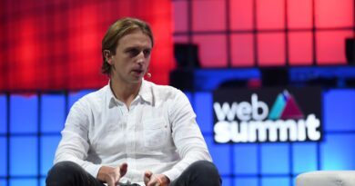 Fintech giant Revolut appoints new UK boss amid struggles to get banking license